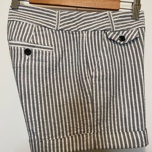 INC Shorts Ladies Size 2 Linen/Cotton Black stripe